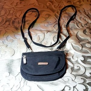 Black teeni baggallini